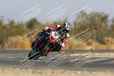 media/Jan-14-2024-SoCal Trackdays (Sun) [[2e55ec21a6]]/Turn 2 (1025am)/